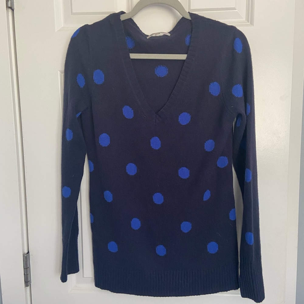 GAP sweater